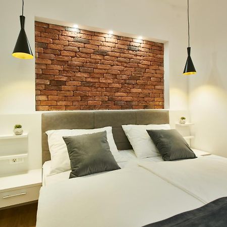 Bed Of Roses Apt 2, Premium, Designer Decorated Zagreb Exteriör bild